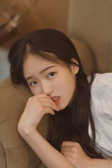 陈雅伦男与女